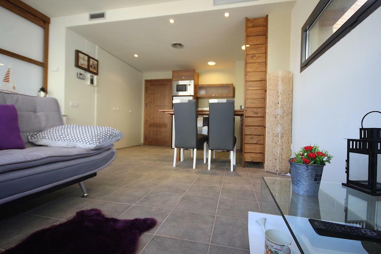 Romantic Loft Salas de Pallas Экстерьер фото