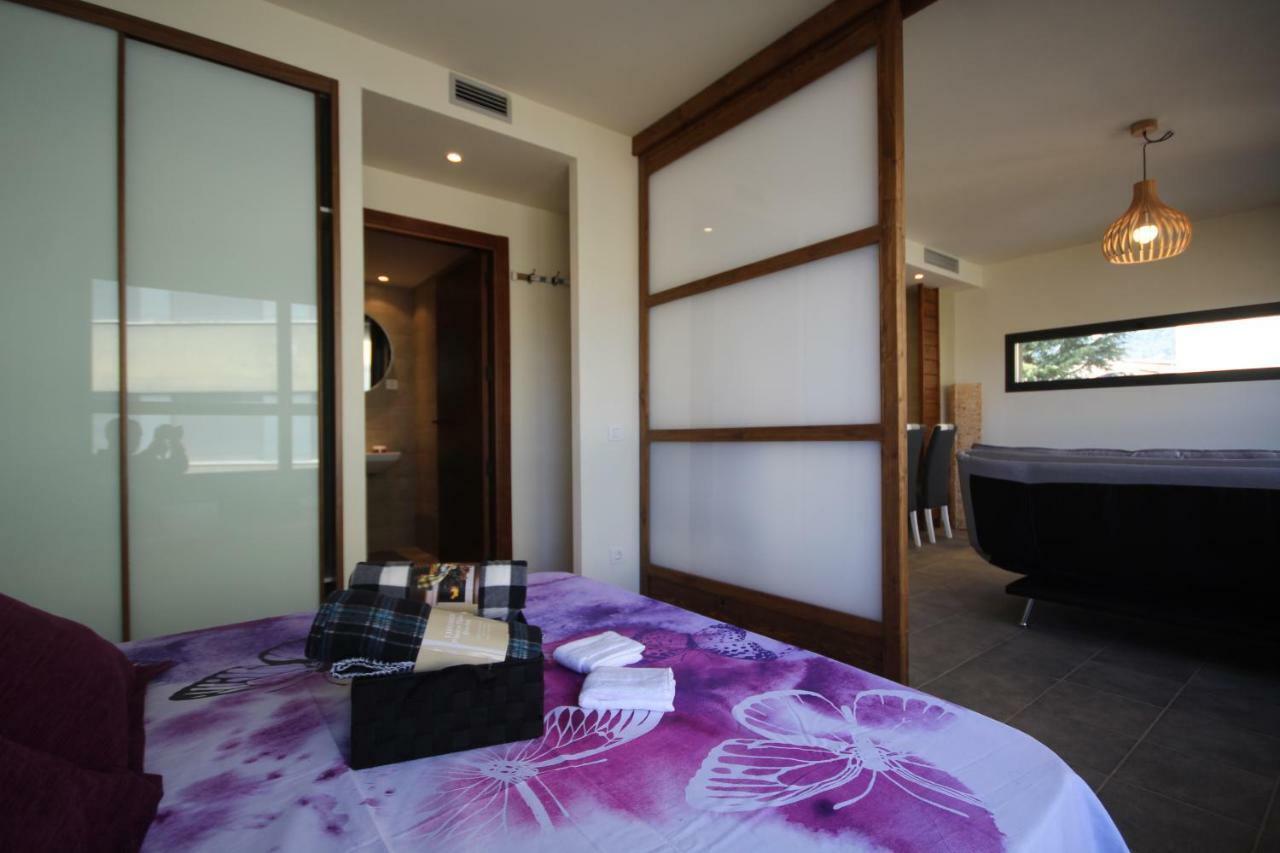 Romantic Loft Salas de Pallas Экстерьер фото